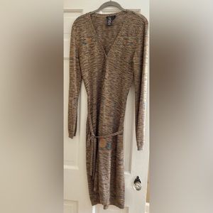 BCBG Maxazria Sweater Dress Size S Lightweight Metallic Stretch Button Up Gold